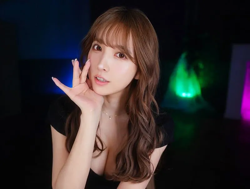 Yua mikami và những chuyện sexy gạ chịch nhẹ nhàng
